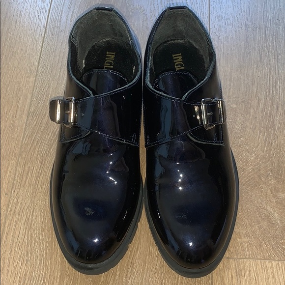 Patent leather shoe - Picture 3 of 4